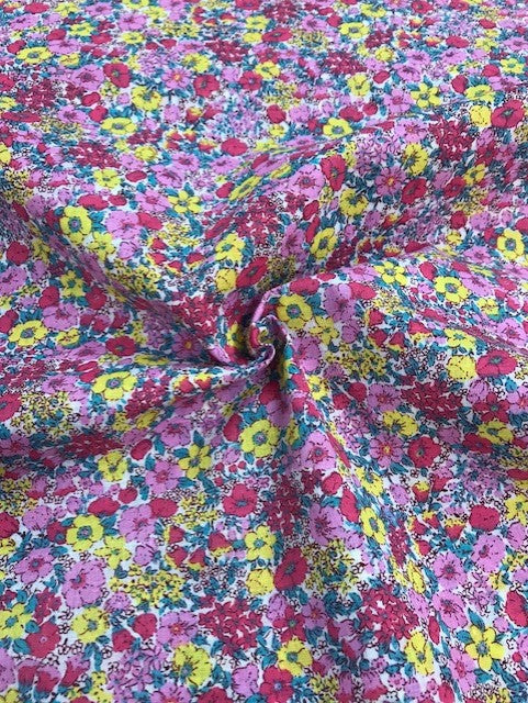 1m Pink & Yellow Busy All Over Floral 100% Cotton Fabric x 150cm / 60 ct039